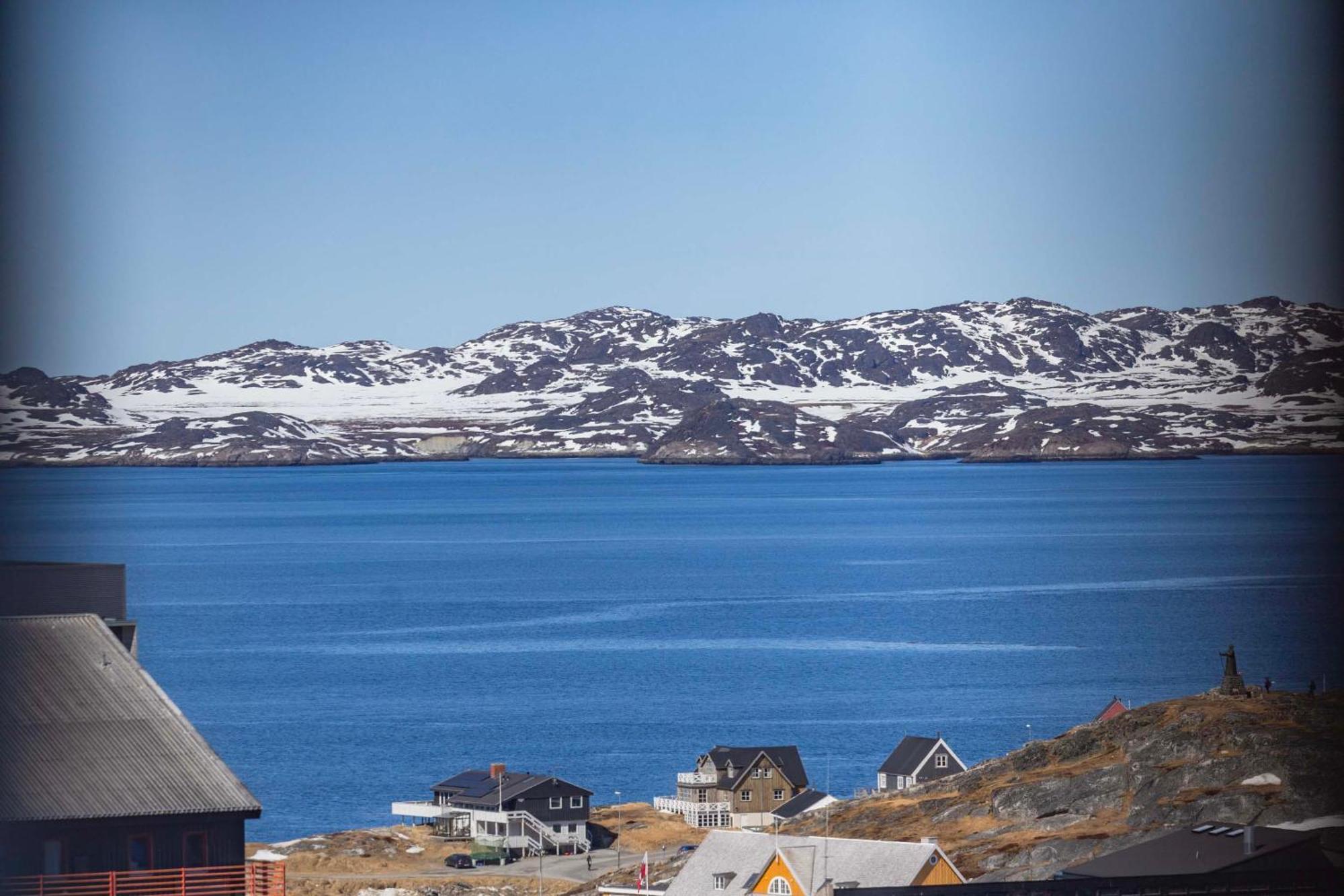 Hotel Aurora Apartments Nuuk Eksteriør billede