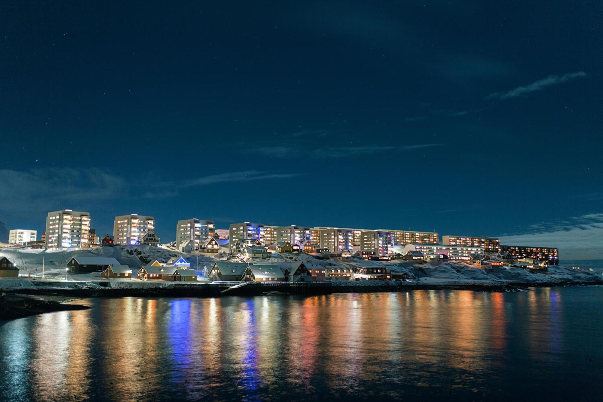 Hotel Aurora Apartments Nuuk Eksteriør billede